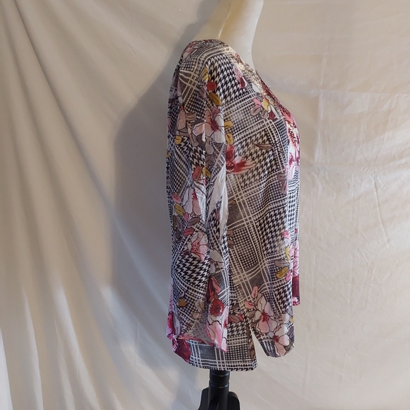 J.M. Collection Embellished Angel-Sleeve Floral Romantic Top Size XXL - Picture 3 of 6